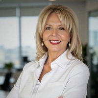 102d4b6ae5bc7039fedf890248ab1f9b-headshot